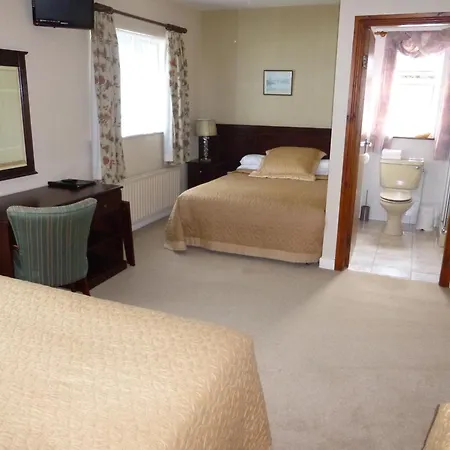 Farm stay Muckross Riding Stables *