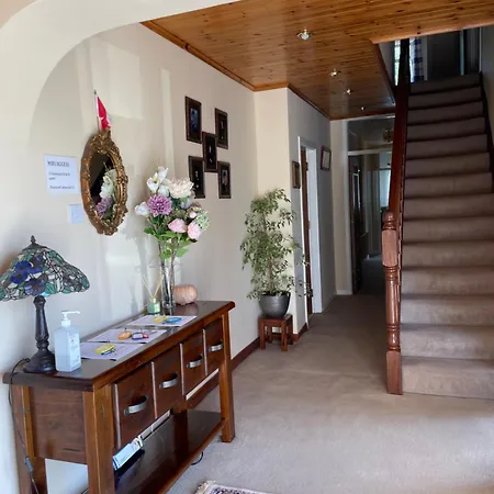 Farm stay Muckross Riding Stables *