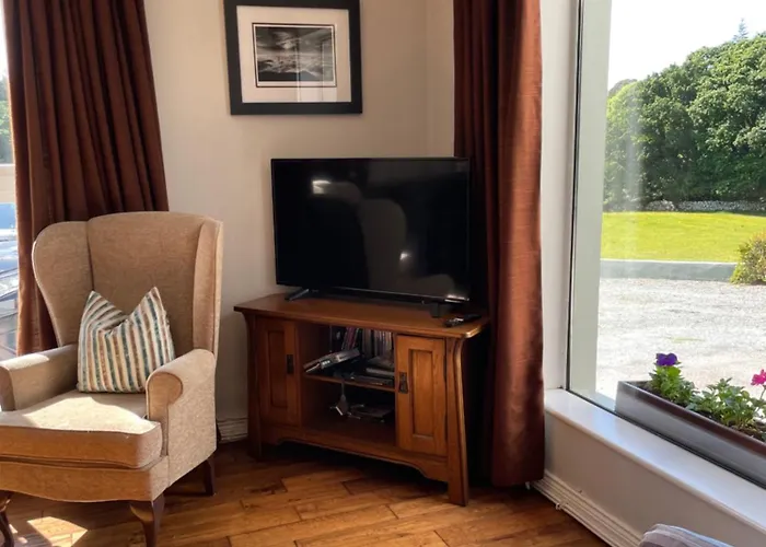 麦克劳斯骑马场农家乐 *